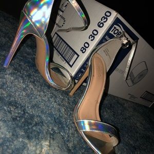 Size 7 heels